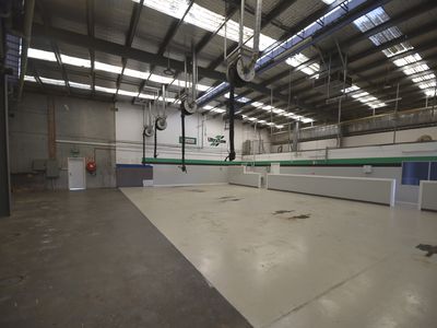 1A & 1B / 105 Main South Road, Morphett Vale