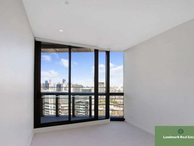 2503n / 883 Collins Street, Docklands