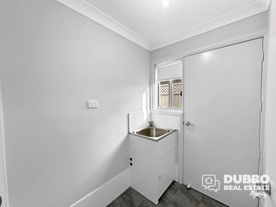 30 Apsley Crescent, Dubbo