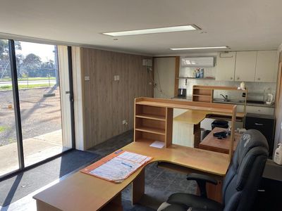 79-81 Railway Avenue, Werribee