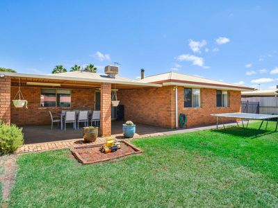 4 Jones Place, Boulder