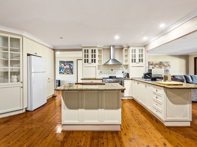 120 Koona Street, Albion Park Rail