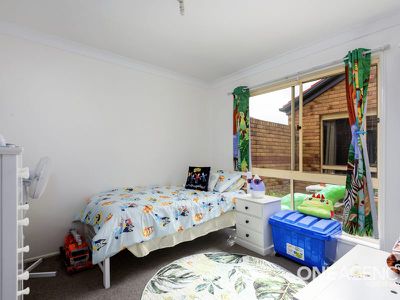 9 Solander Cct, Forest Lake
