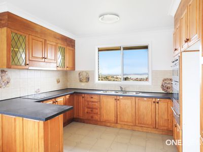 1 / 207 Flagstaff Road, Lake Heights