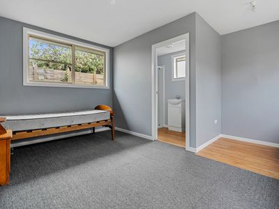 2 Oak Street, Huonville