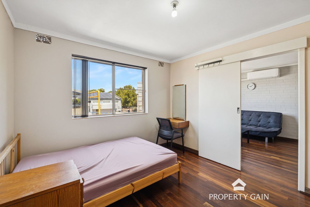 6 / 82 Broadway, Crawley