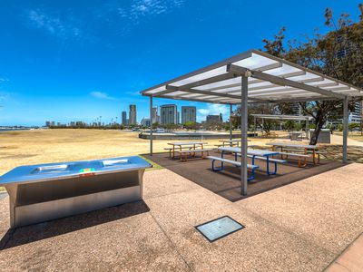 105 / 132 MARINE PARADE, Southport