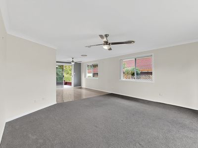 14 Michelle Street, Bellmere