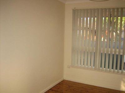 3 / 8 Grafton Street, Figtree