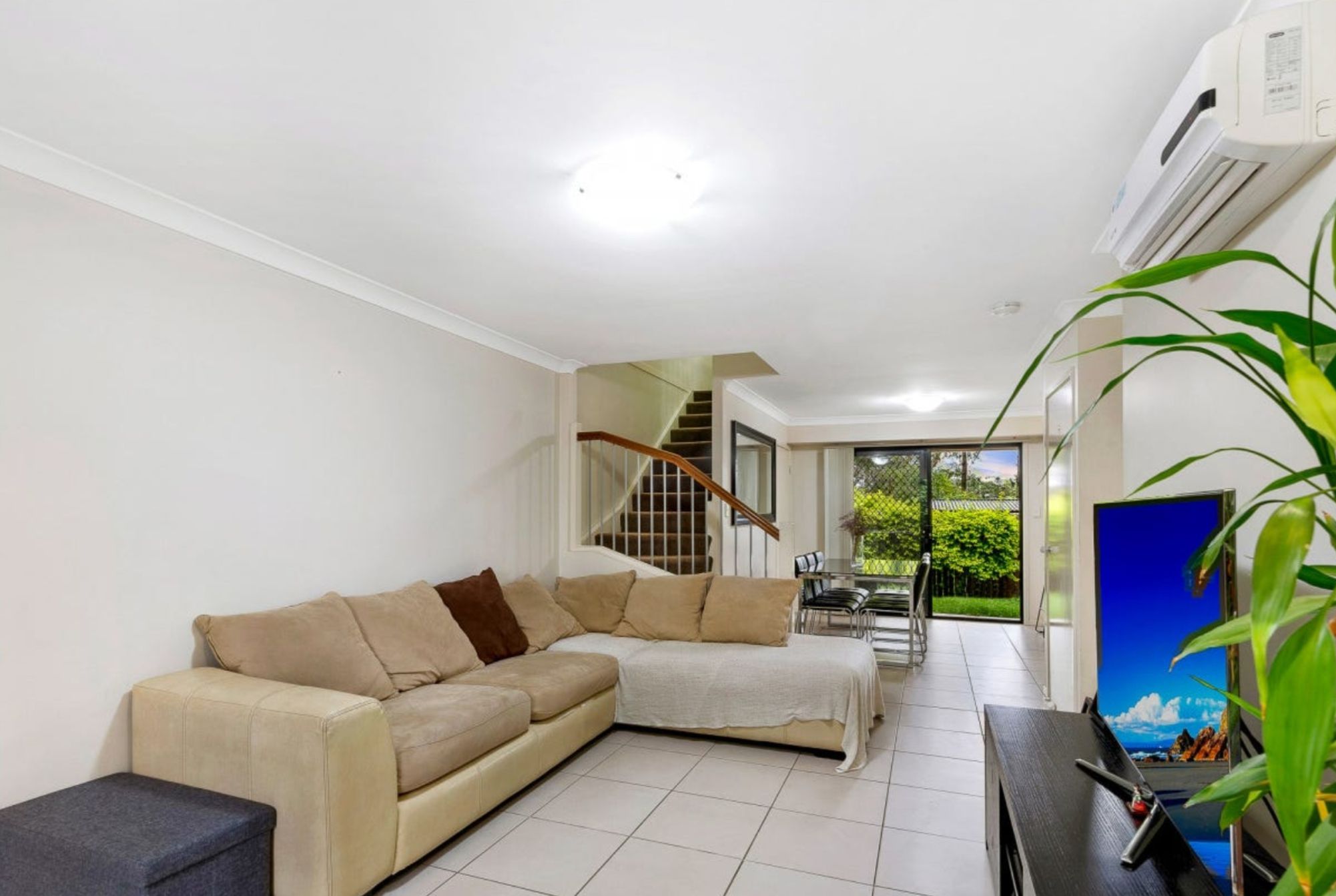 18 / 18 Diane Court, Calamvale