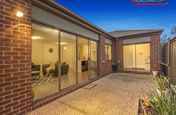 15 Thoresby Circuit, Craigieburn