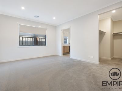 30 Guling Rise, Clyde North