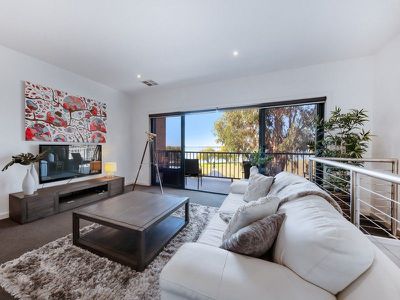 2 / 10 Luton Drive, Yarrawonga