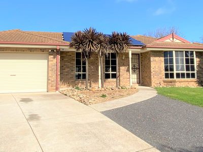12 Woodvale Court, Bell Park
