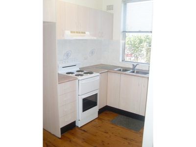 2 / 37 Edward Street, Wollongong