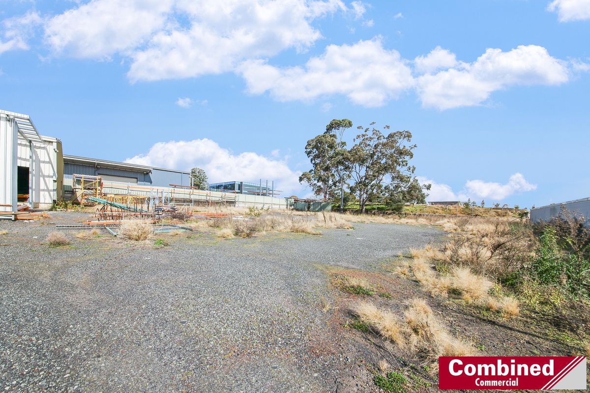 1 Grahams Hill Road, Narellan