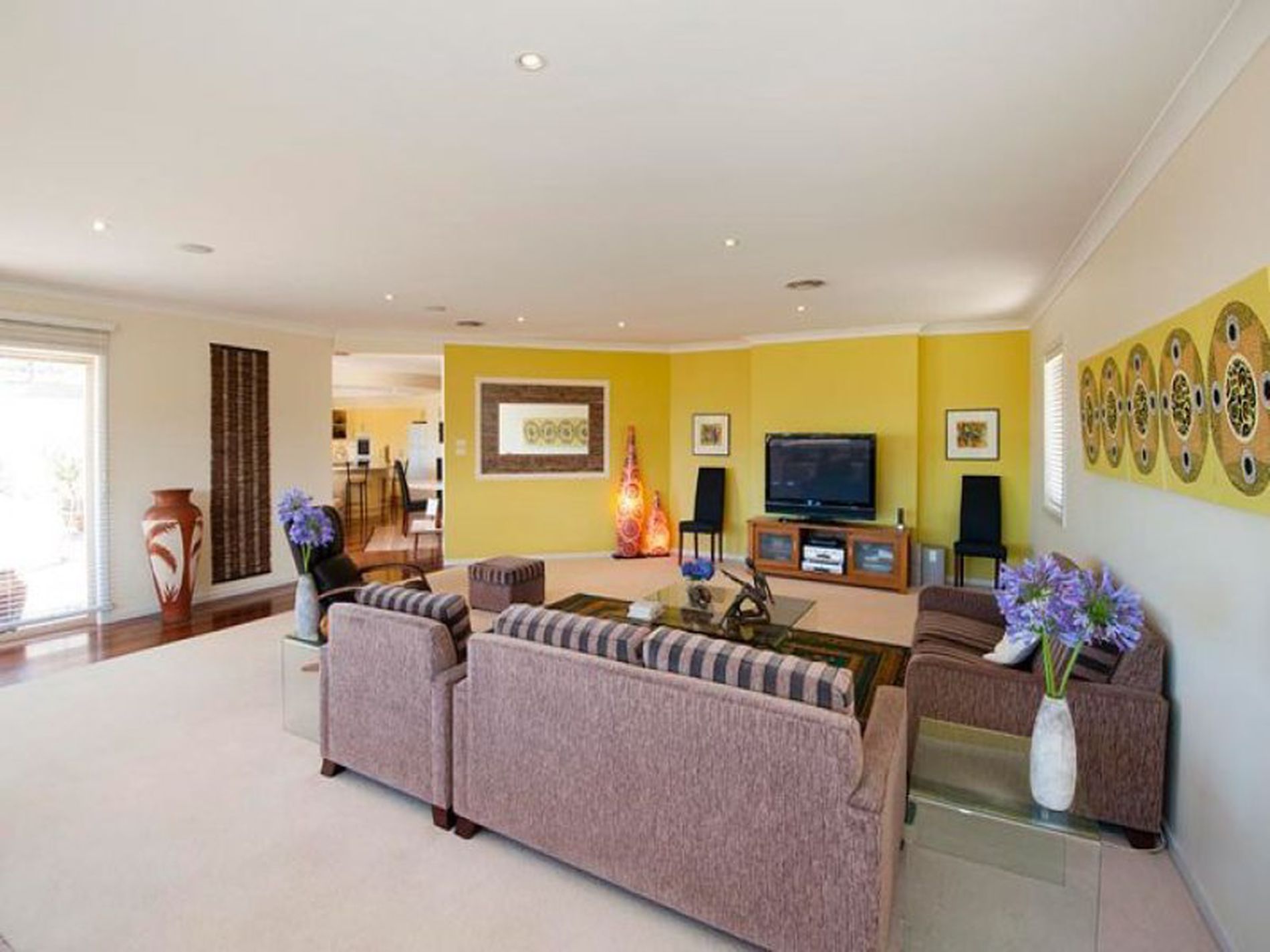 18 Davies Street, Mollymook