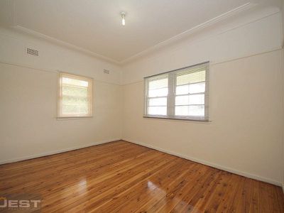 72 Gallipoli Street, Condell Park