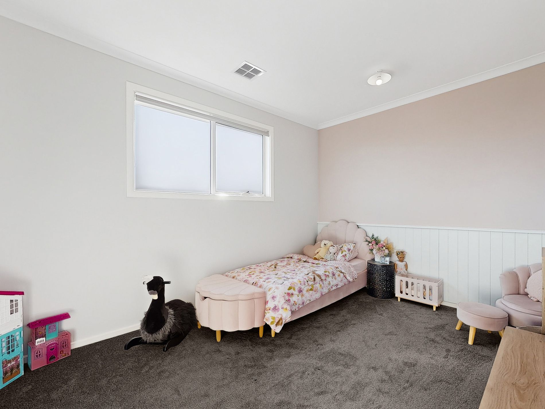 7 Cummins Street, Officer