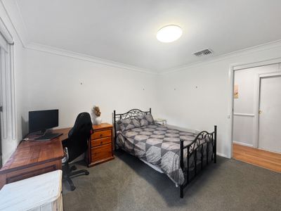 5 Rivergum Place, Dubbo