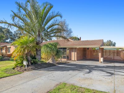 6 Lessing Place, South Lake