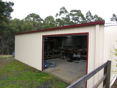 211 Middle Road, Pelverata