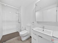 2010 / 10 Trinity Street, Fortitude Valley