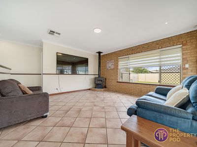 11 Starlet Court, Maddington