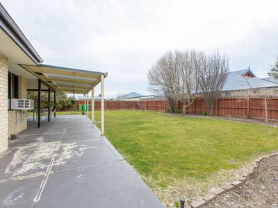 17 Burwood Road, Australind