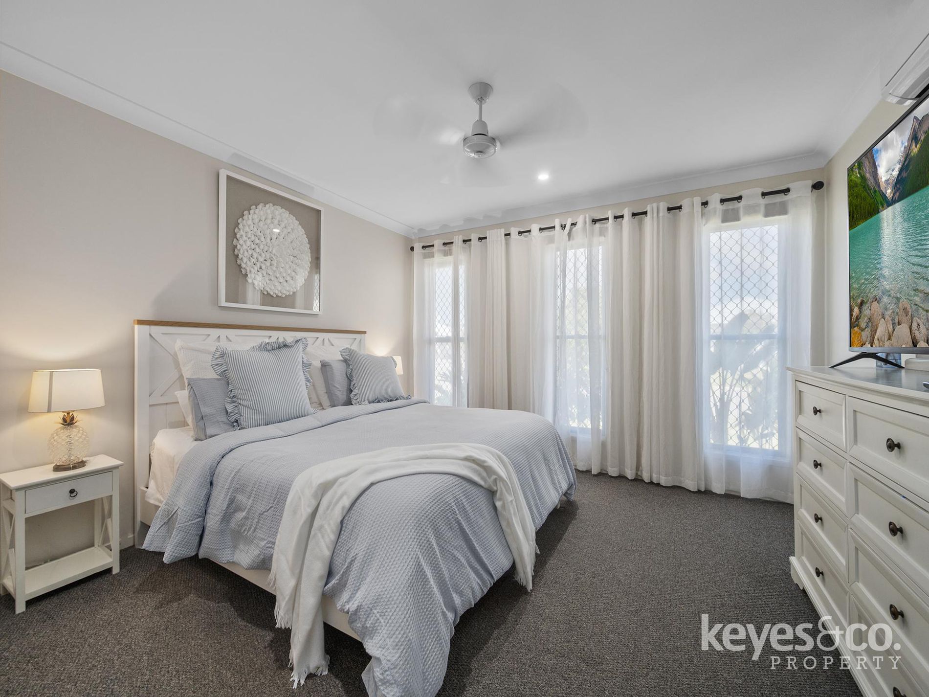 2 Coolamon Street, Mount Low