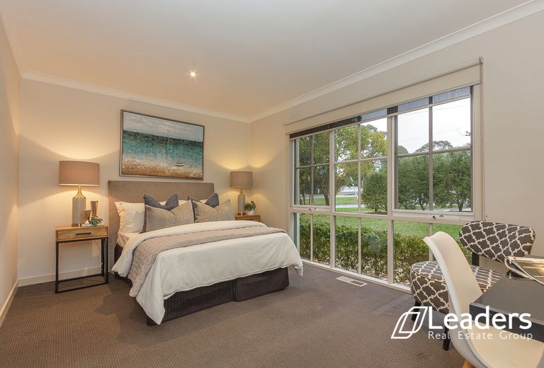 23 THAXTED PARADE, Wantirna