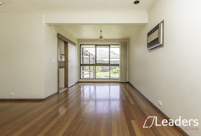 3 Cresmont Drive, Glen Waverley