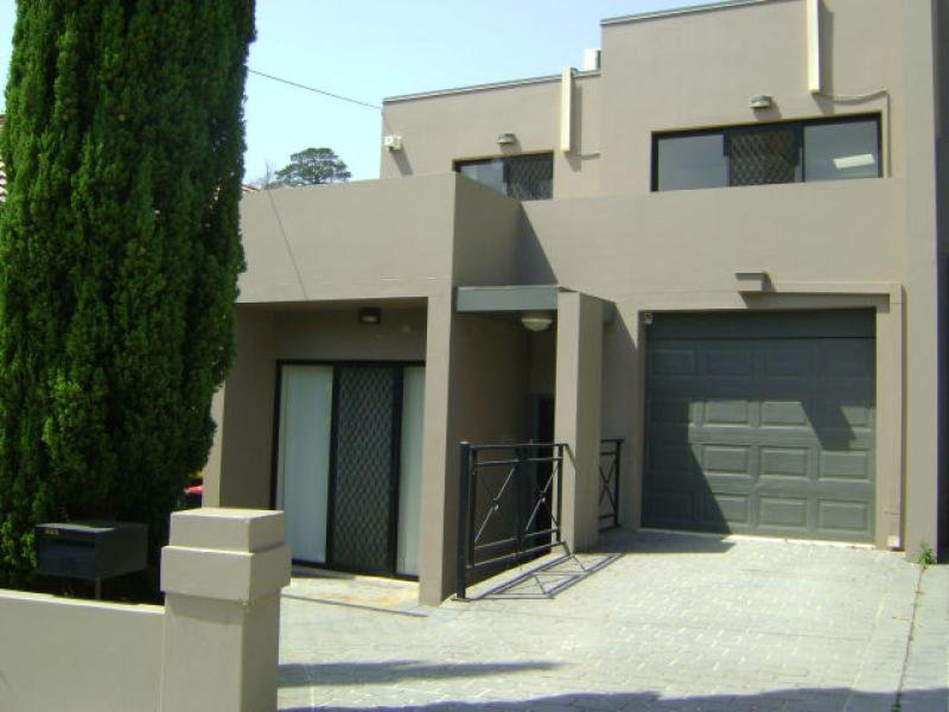 4 Bass ROAD, Earlwood