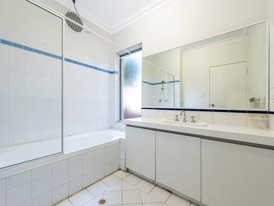 6 / 102 Goderich Street, East Perth