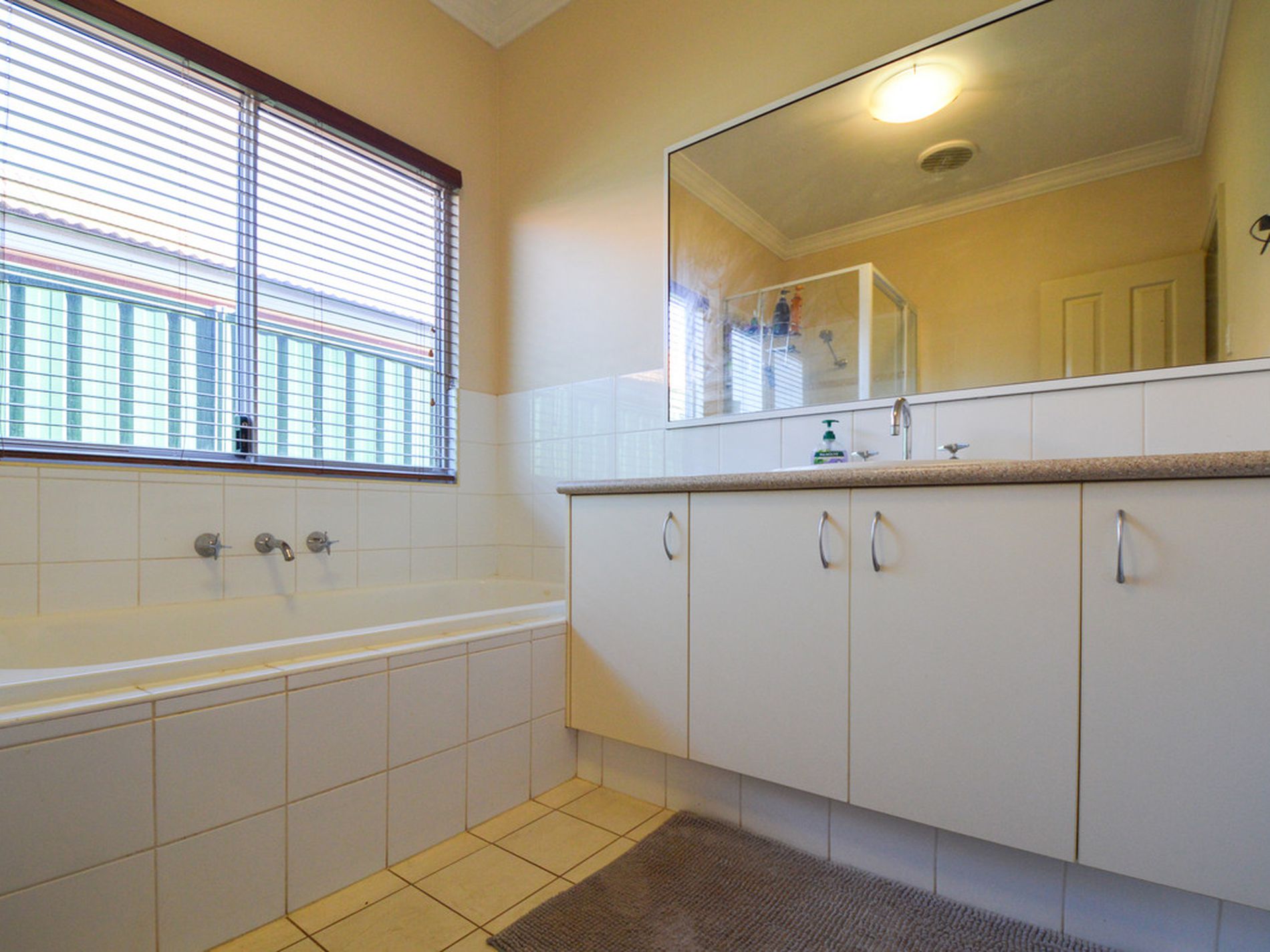 8 Snappy Gum Way, South Hedland