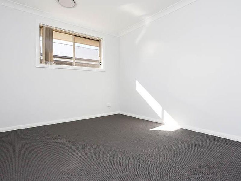 10 Spitzer Street, Gregory Hills
