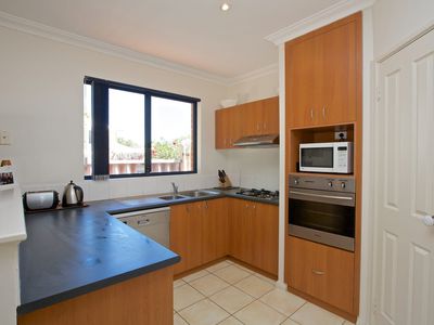 180b Alice Street, Doubleview