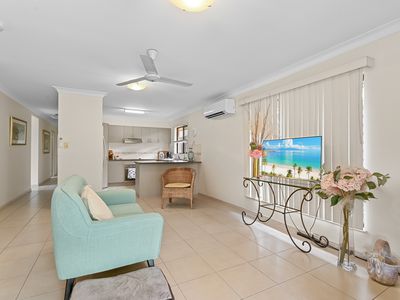 10 WOODROSE DRIVE, Mount Sheridan