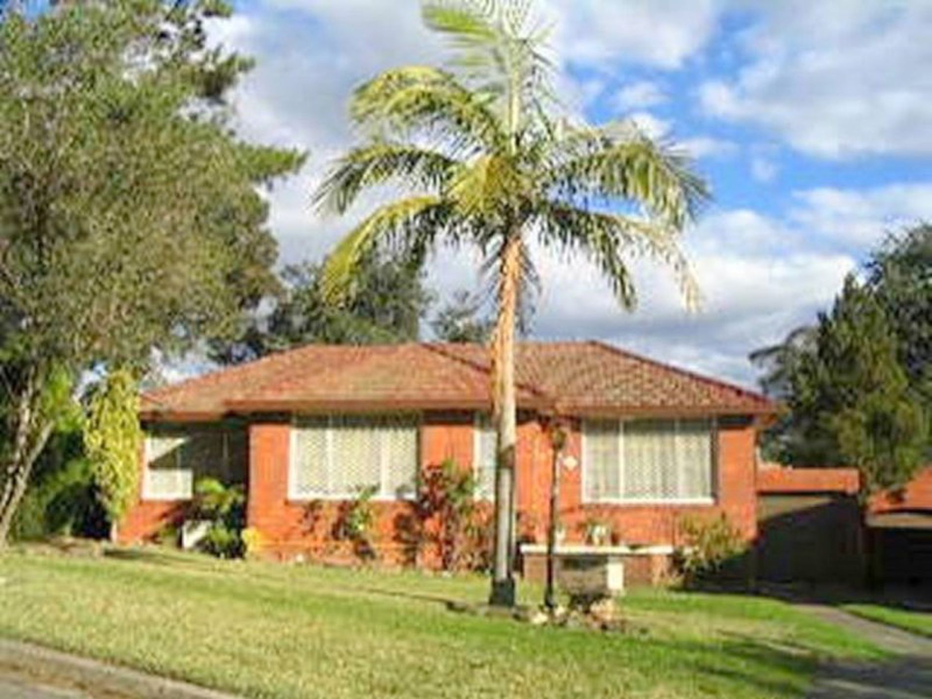 4 Kerrie Crescent, Peakhurst