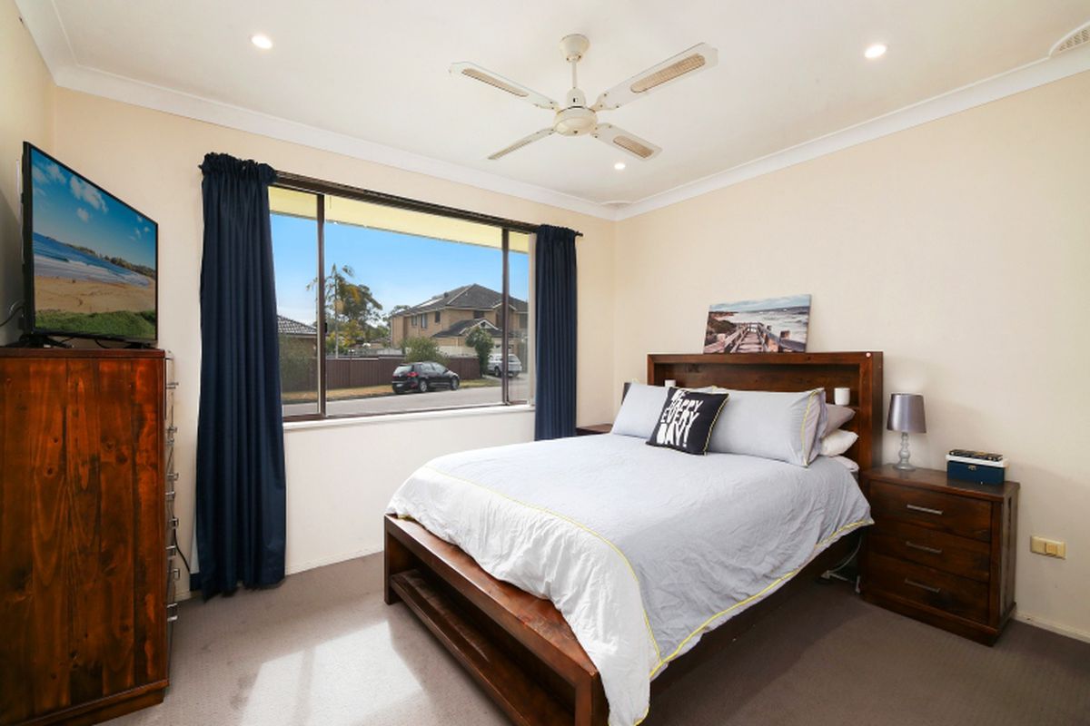 12 Gurra Close, West Gosford