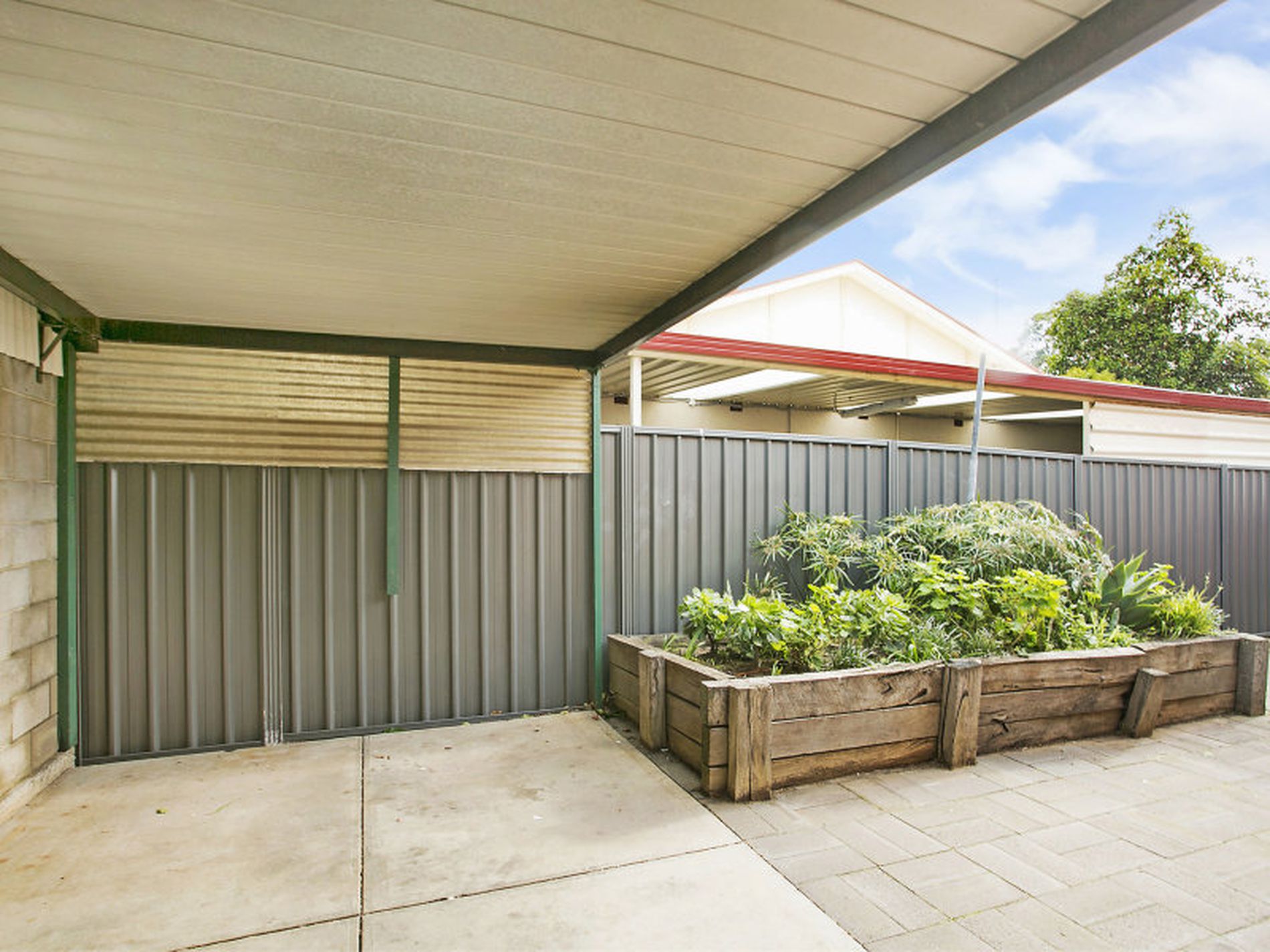 6 Turner Avenue, Plympton