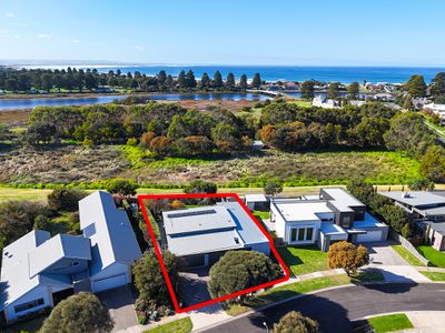 9 Armstrong Court, Port Fairy