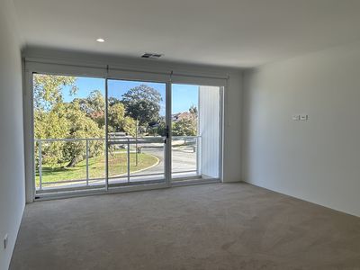 2A Kylie Street, Wembley Downs