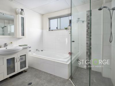 4 / 21 Searl Road, Cronulla