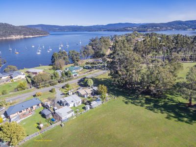 6708 Channel Highway, Deep Bay