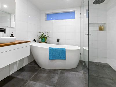 7 Holden Road, Rye