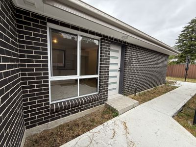 10A Stockton Avenue, Moorebank