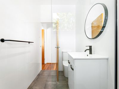 10 Rosedale Parade, Rosedale