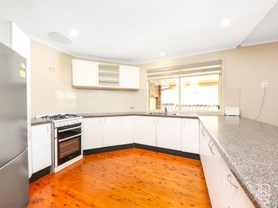 17 Turner Close, Blue Haven