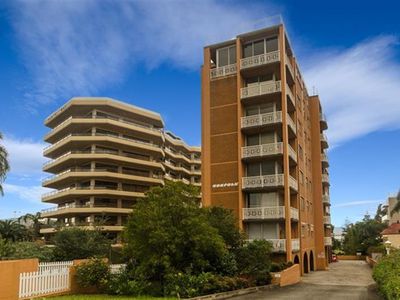 15 / 6 Smith Street, Wollongong